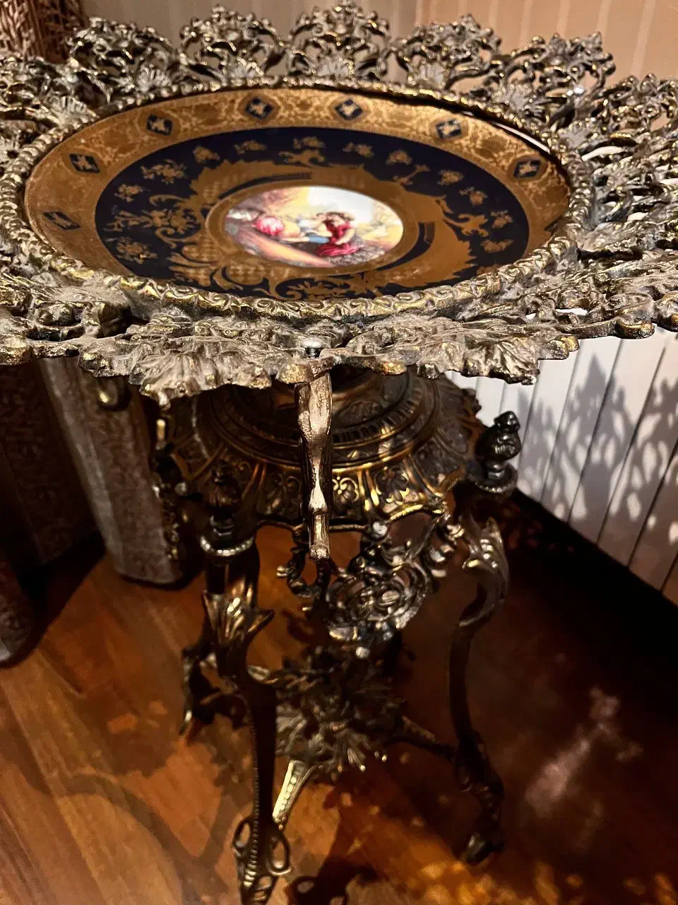 کنار سالنی برنز|صنایع دستی و سایر لوازم تزئینی|کرج, کوی فرهنگ|دیوار