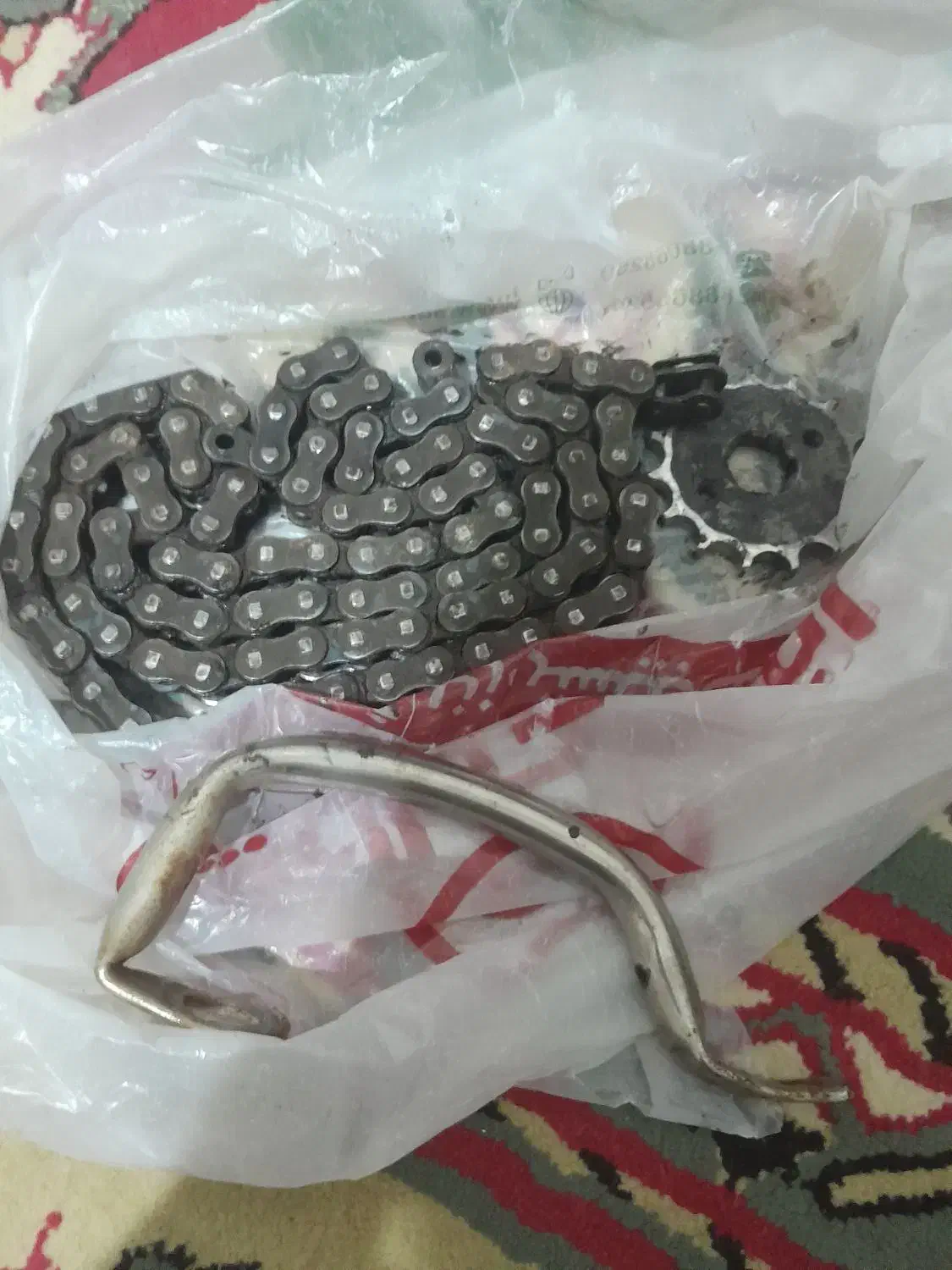 لوازم مصرفی هوندا ۱۲۵ آینه کلیک و ی جفت هدلایت|قطعات یدکی و لوازم جانبی|اصفهان, پوریای ولی|دیوار