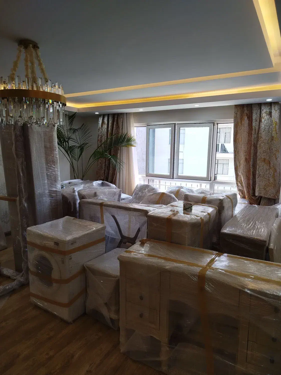 باربری*ظرافت بار سنه*جابجایی اثاثیه اسبابکشی منزل|خدمات حمل و نقل|سنندج, |دیوار