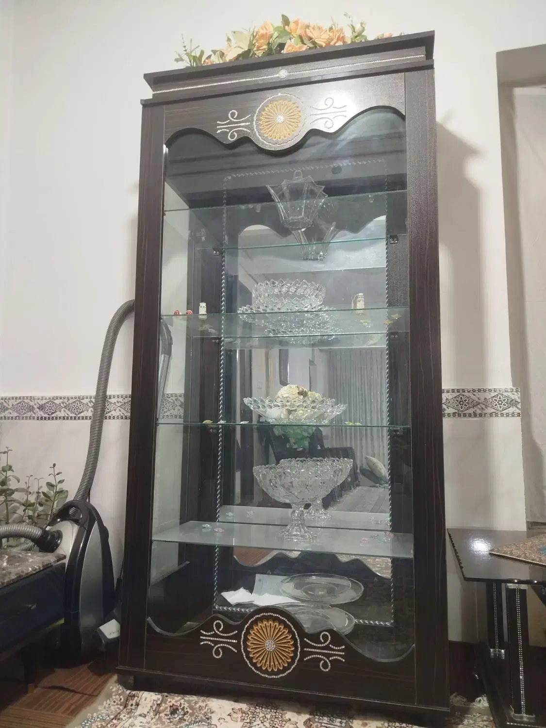 گنجه|بوفه، ویترین، کنسول|قوچان, |دیوار