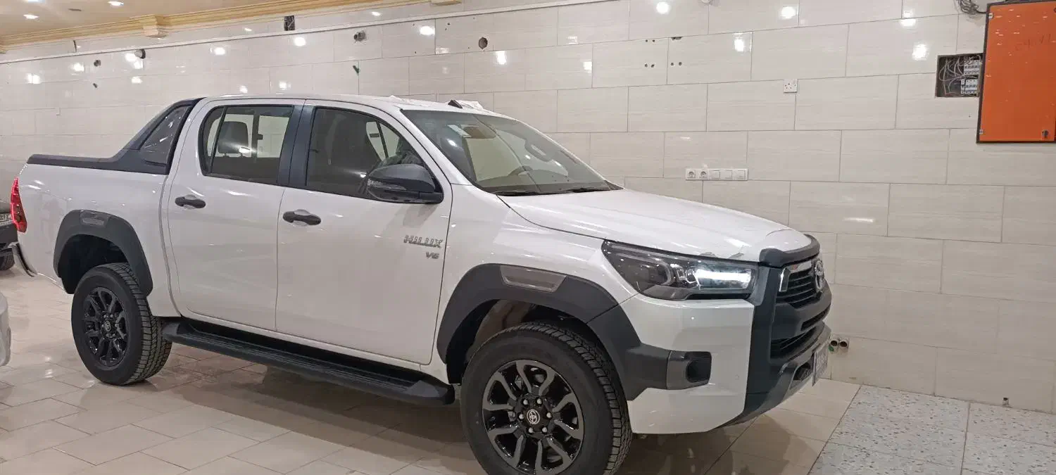 ادونچر6سلیندر 2024  نیمه فول -صفر کیلومتر سفیدصدفی|خودرو سواری و وانت|خرمشهر, |دیوار