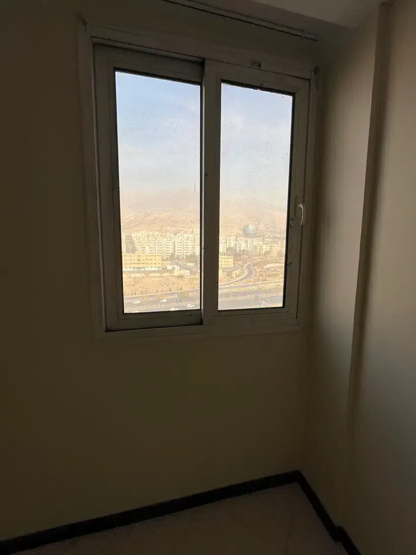 ۱۰۳ متر برج رینگ اول دریاچه خوش نقشه