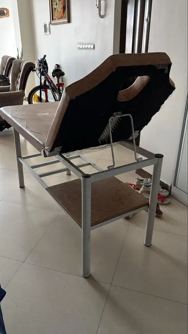 تخت ماساژ|آرایشگاه و سالنهای زیبایی|اندیشه, شهرک صدف|دیوار