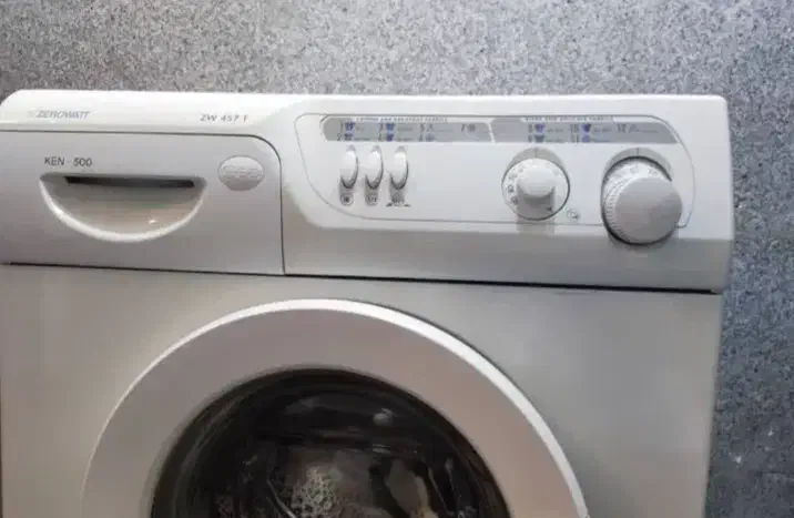 ماشین لباسشویی زیرووات ایتالیا اصل|ماشین لباسشویی و خشککن لباس|نکا, |دیوار