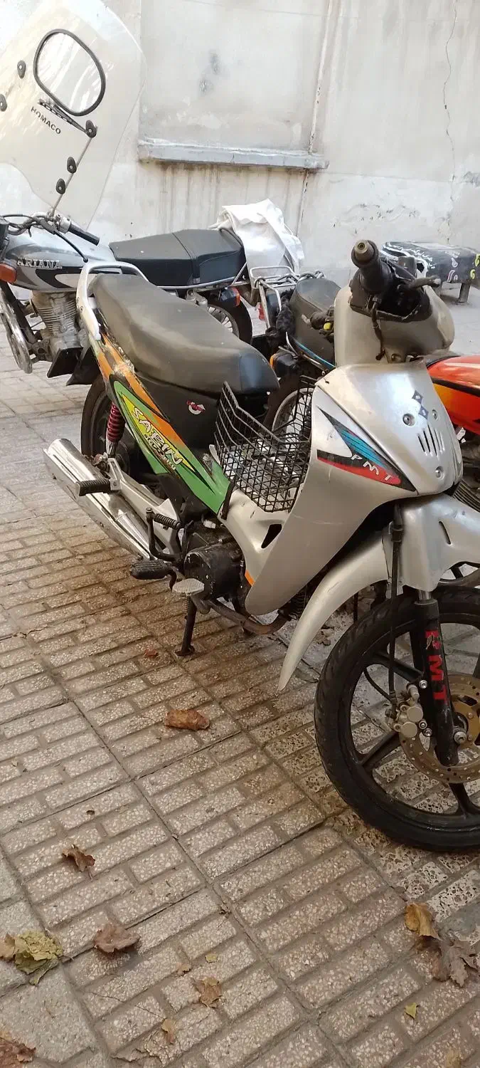 هوندا مدل۱۴۰۰وپیشرو بی کلاچ ۹۱|موتورسیکلت|مشهد, گلشور|دیوار