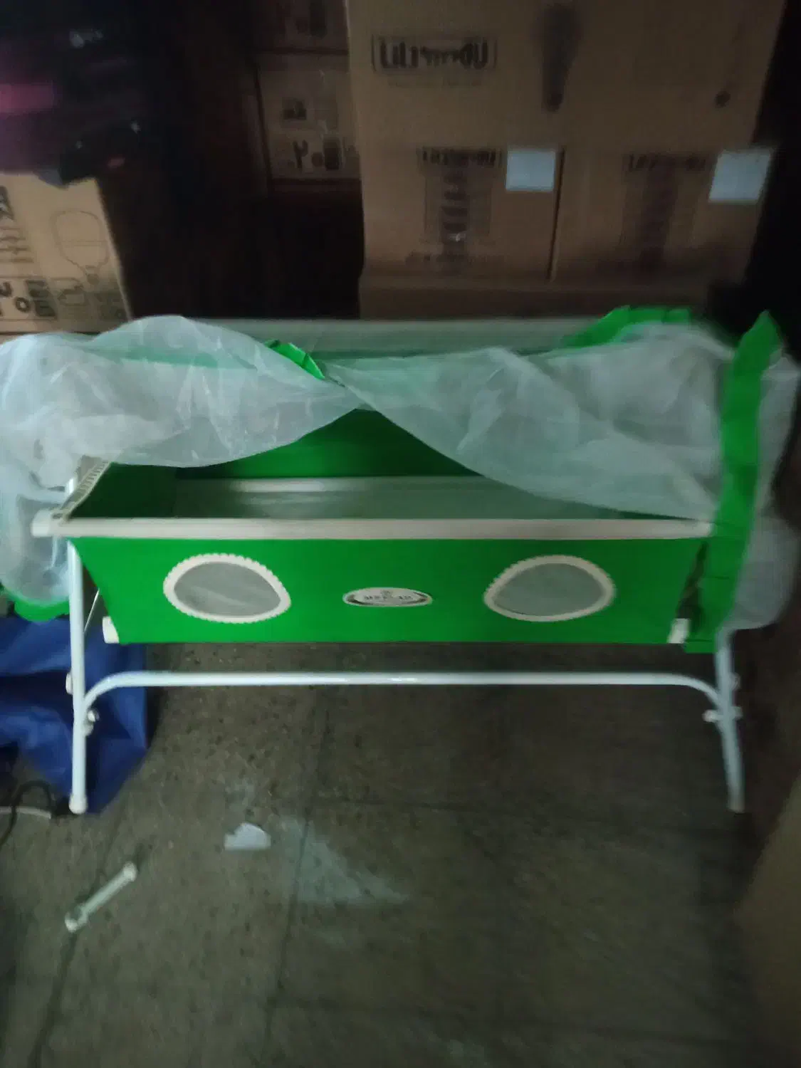 گهواره کودک|تخت و صندلی بچه|تهران, والفجر (افسریه)|دیوار