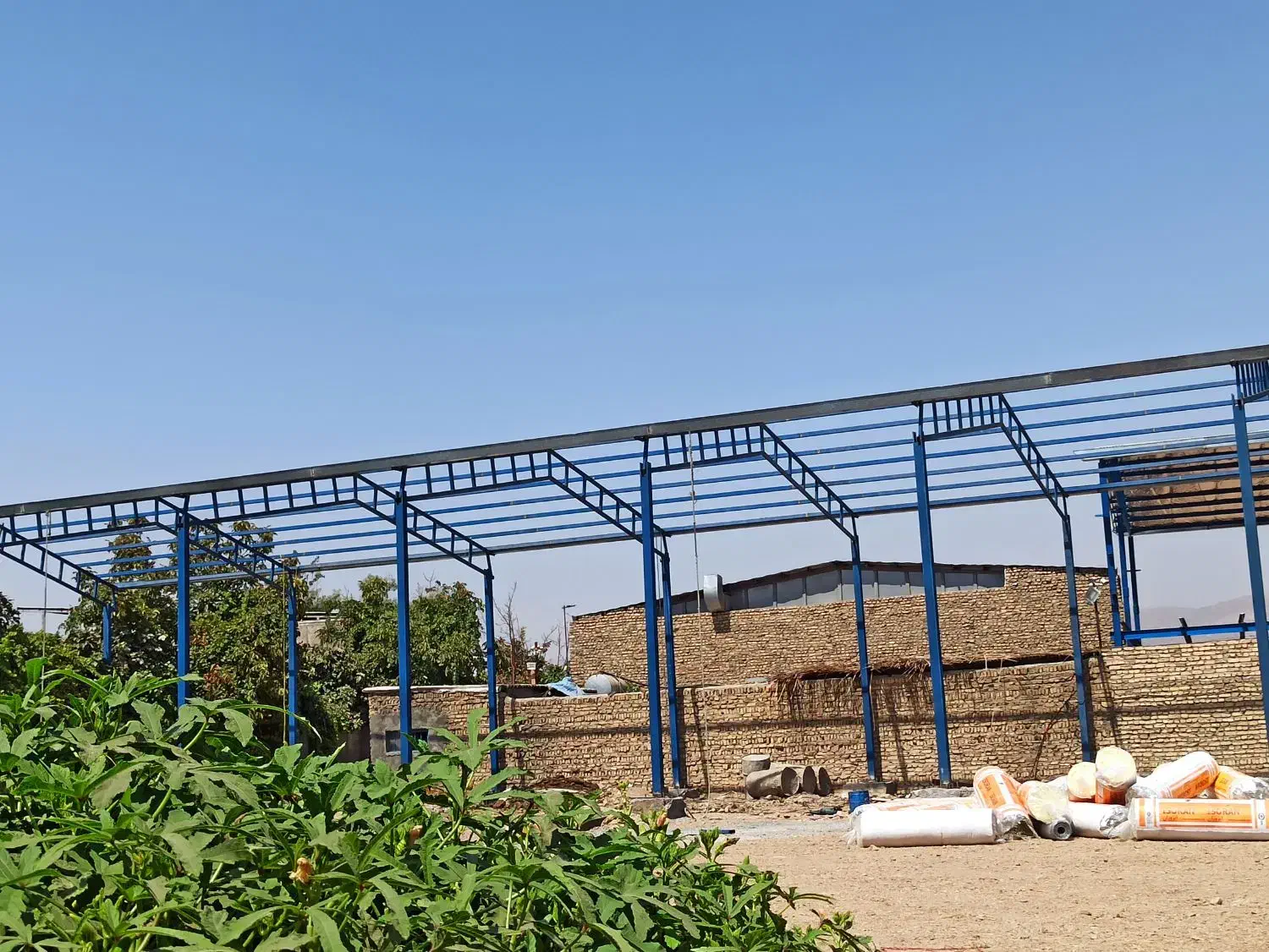 اجرای سقف شیروانی خرپا پوشش ایرانیت سوله|خدمات پیشه و مهارت|قرچک, مهدیه|دیوار