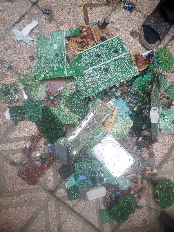 حدود 10 کیلو برد|قطعات و لوازم جانبی رایانه|ارومیه, |دیوار