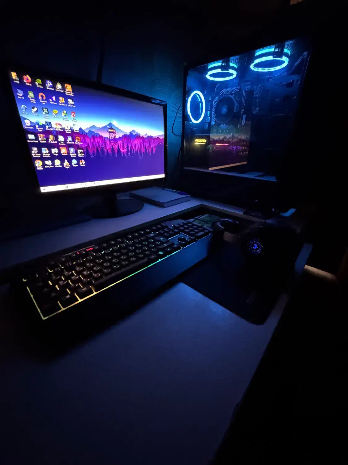 کیس گیمینگ، بهمراه لوازم جانبی رایگان(قیمت توافقی)|رایانه رومیزی|اهواز, زیتون کارمندی|دیوار