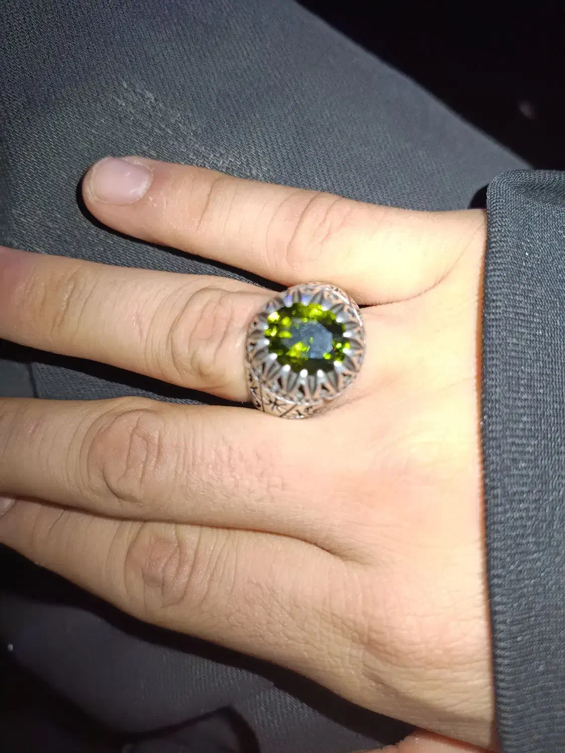 انگشتر زبرجد|جواهرات|رامسر, |دیوار