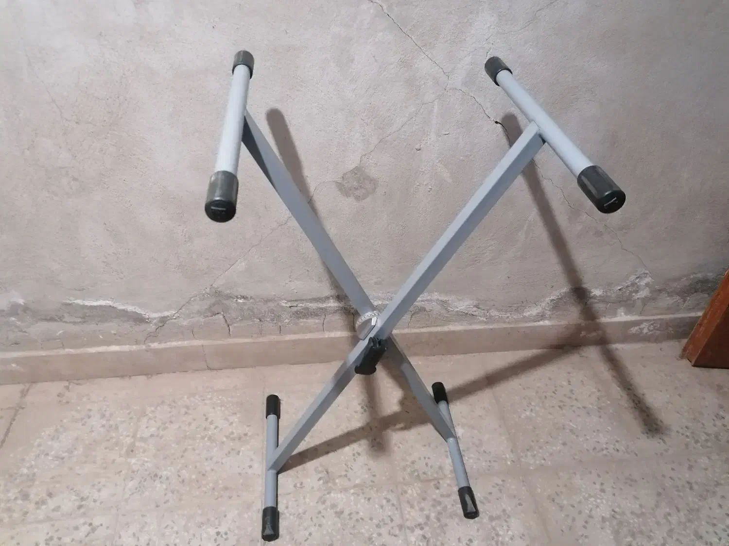 دو عدد پایه ارگ و کیبورد|پیانو، کیبورد، آکاردئون|کرمانشاه, |دیوار