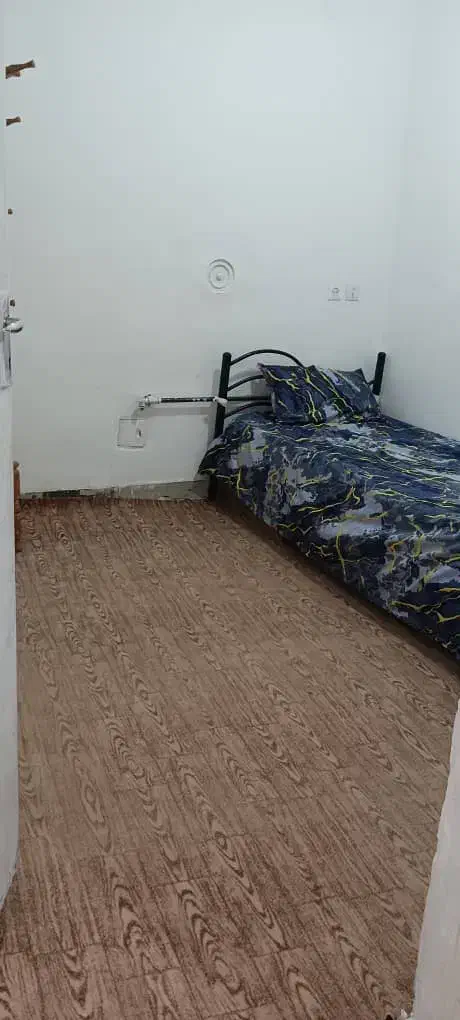 منزل ویلایی مبله واقع در مرکز شهر|اجارهٔ کوتاه‌مدت آپارتمان و سوئیت|شیراز, شیشه‌گری|دیوار