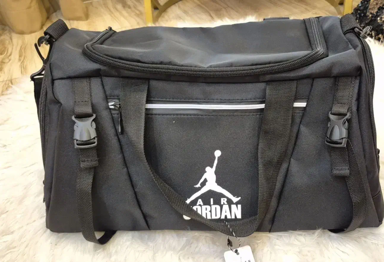 کیف ورزشی|کیف، کفش، کمربند|الوند, |دیوار