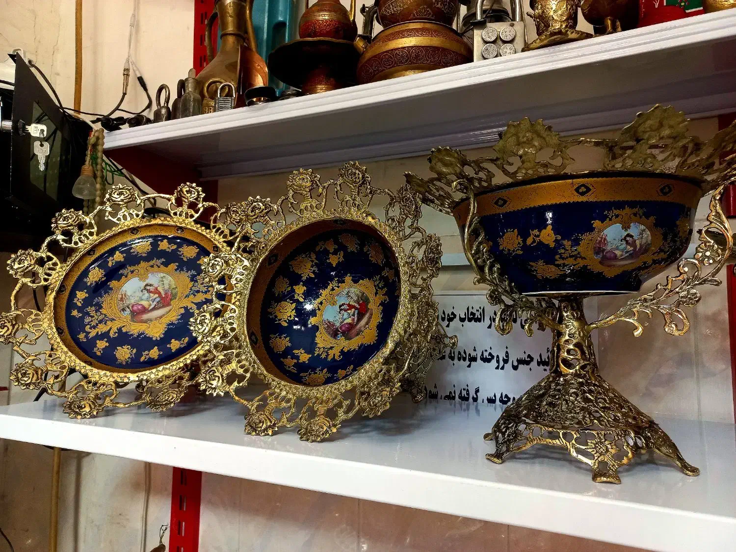 کاسه بشقاب برنز لیلی و مجنون آنتیک برنجیان|صنایع دستی و سایر لوازم تزئینی|ارومیه, |دیوار