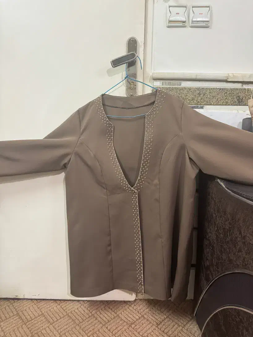 کت مجلسی مزونی نو|لباس|قم, سالاریه|دیوار