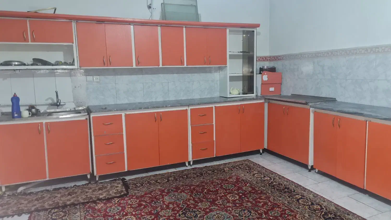 سوییت روزانه ماهانه|اجارهٔ کوتاه‌مدت آپارتمان و سوئیت|کرمانشاه, |دیوار