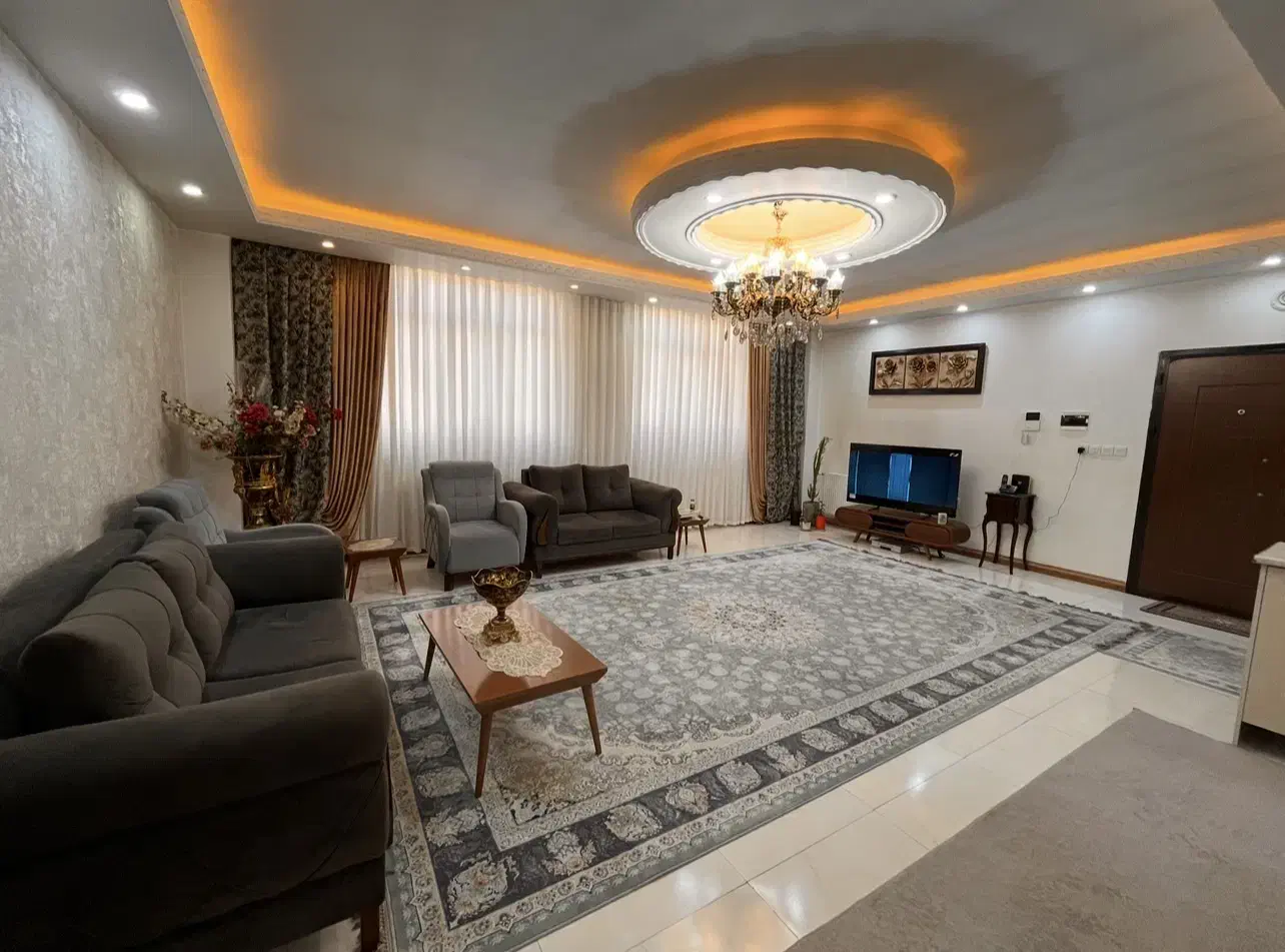 اجاره آپارتمان ۱۱۰متری،فول امکانات،سی متری کارگر|اجارهٔ آپارتمان|قرچک, زیبا شهر|دیوار