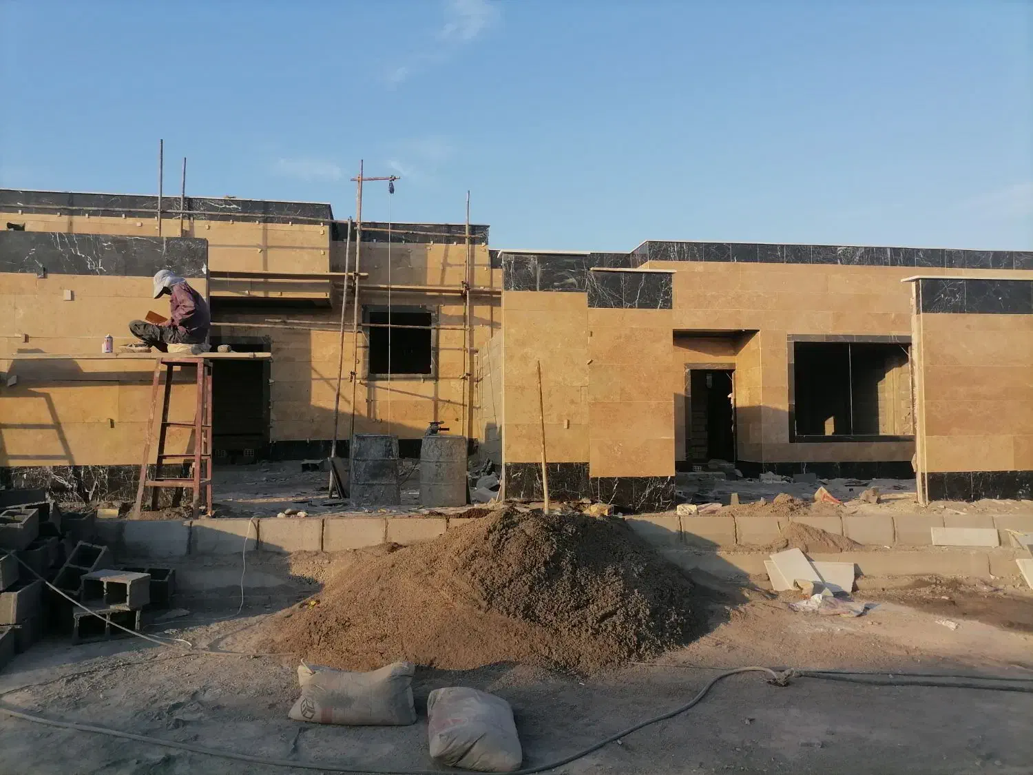 استخدام سنگ کاری|استخدام معماری، عمران و ساختمانی|قنوات, |دیوار