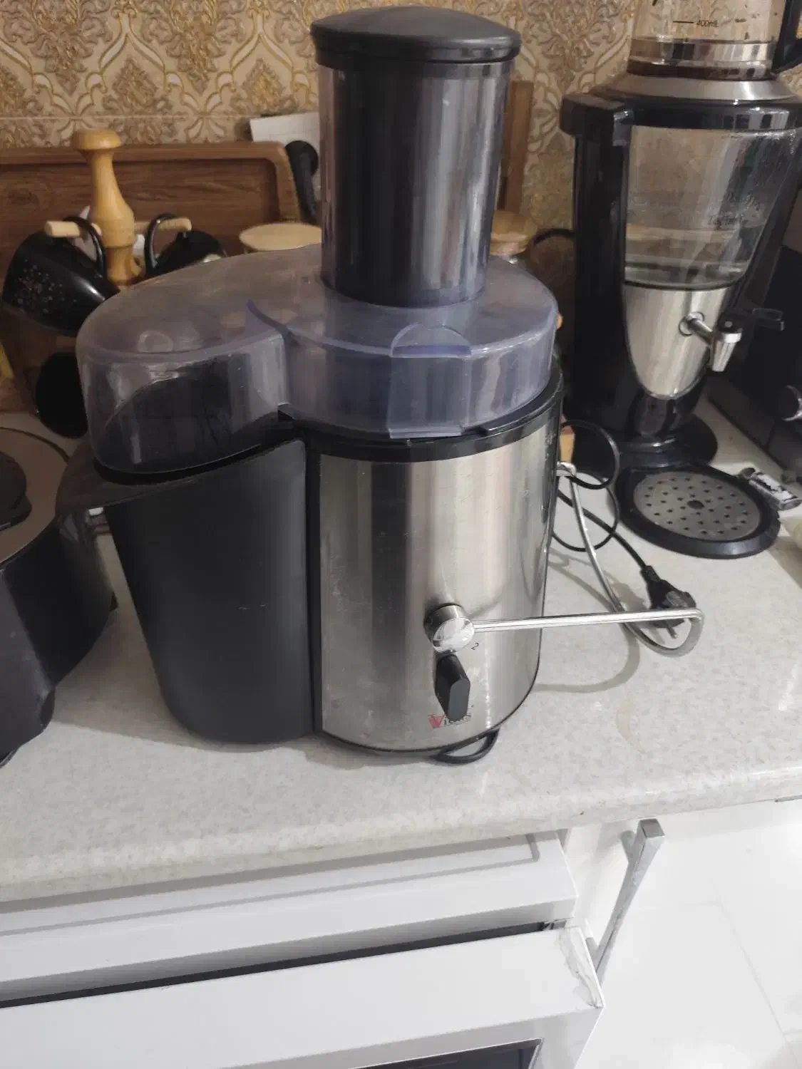 آبمیوه گیری|آبمیوهگیر و آبمرکباتگیر|تهران, یاخجی آباد|دیوار