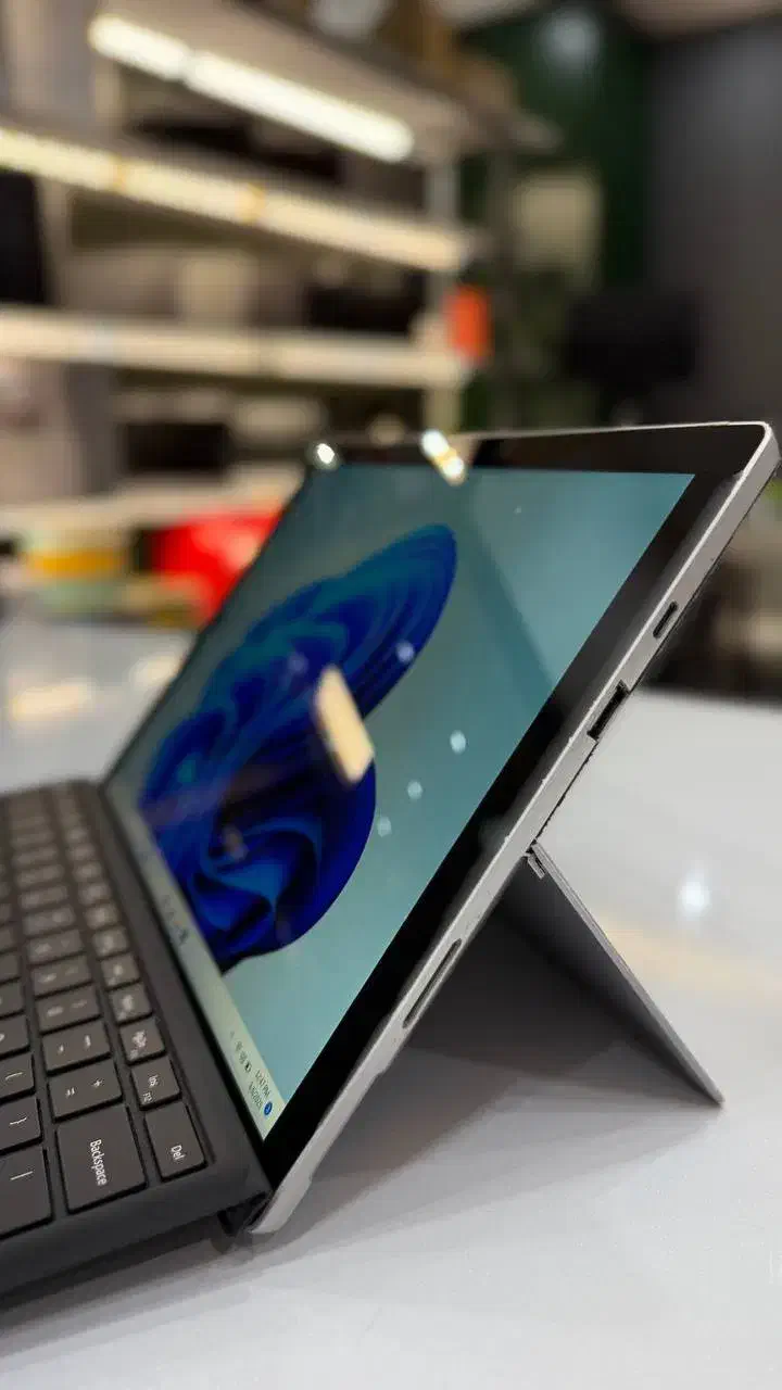 لپ تاپ سرفیس ۶ پرو|رایانه همراه|اصفهان, باغ زرشک|دیوار