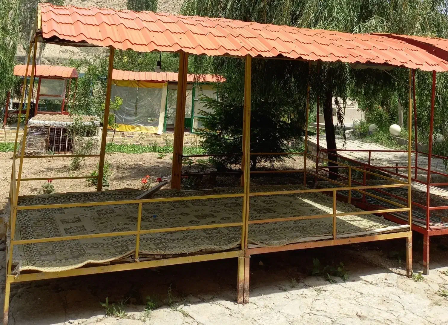 تخت باغی|تخت و سرویس خواب|مشهد, عامل|دیوار