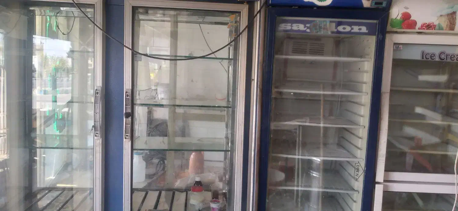 ۳عددیخجال ایستاده ۲عدد یخچال فریزر ایستاده|فروشگاه و مغازه|میانه, |دیوار