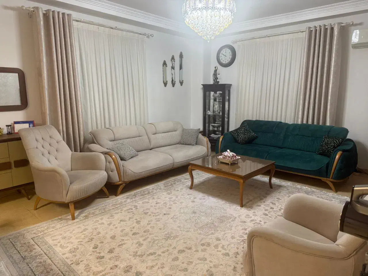 ۸۰متری/معلم/گوهری/پارکینگ اختصاصی/اسانسور|فروش آپارتمان|رشت, علی آباد|دیوار