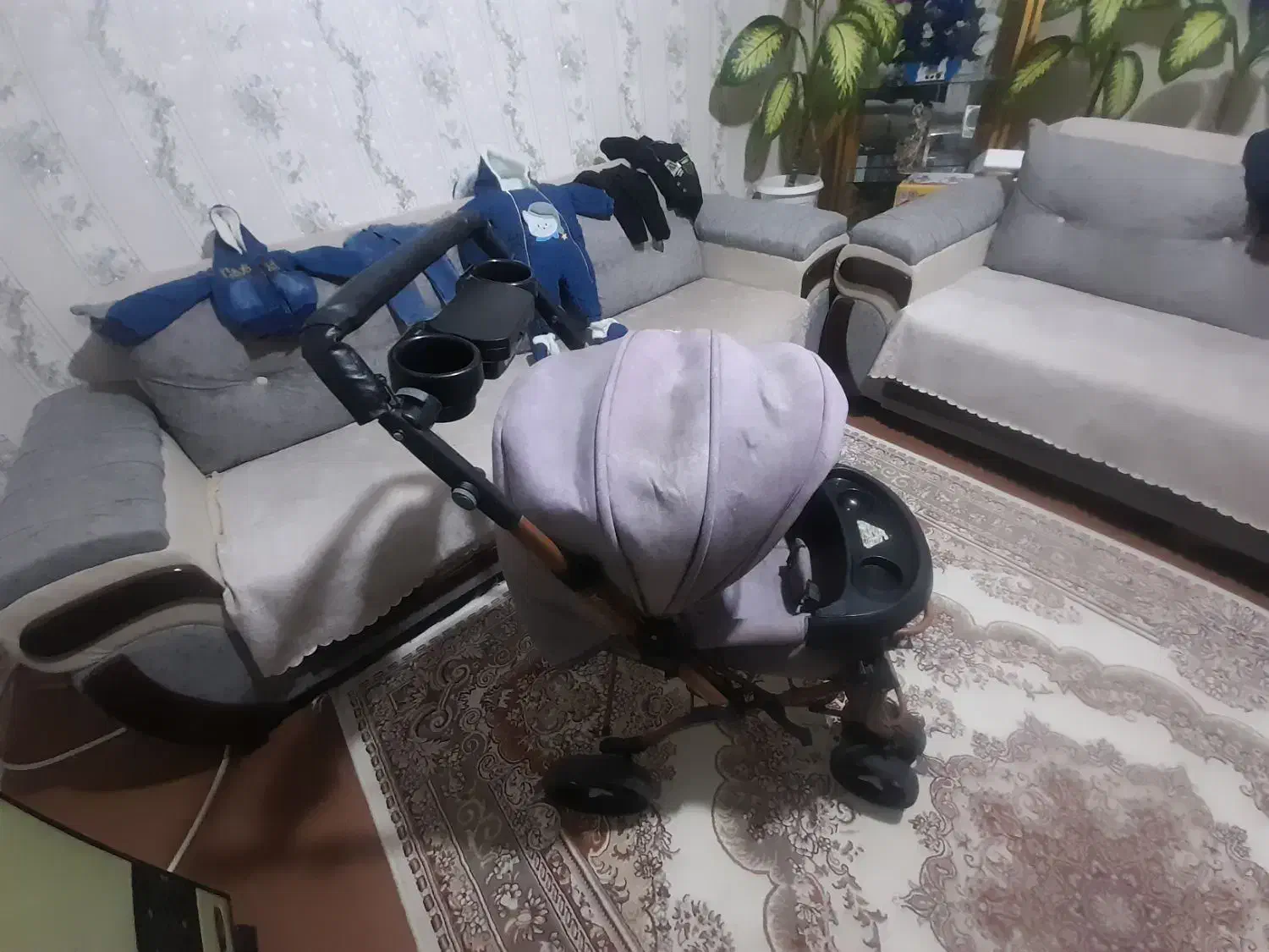 کالسکه بچه درحدنو|کالسکه و لوازم جانبی|نوشین شهر, |دیوار