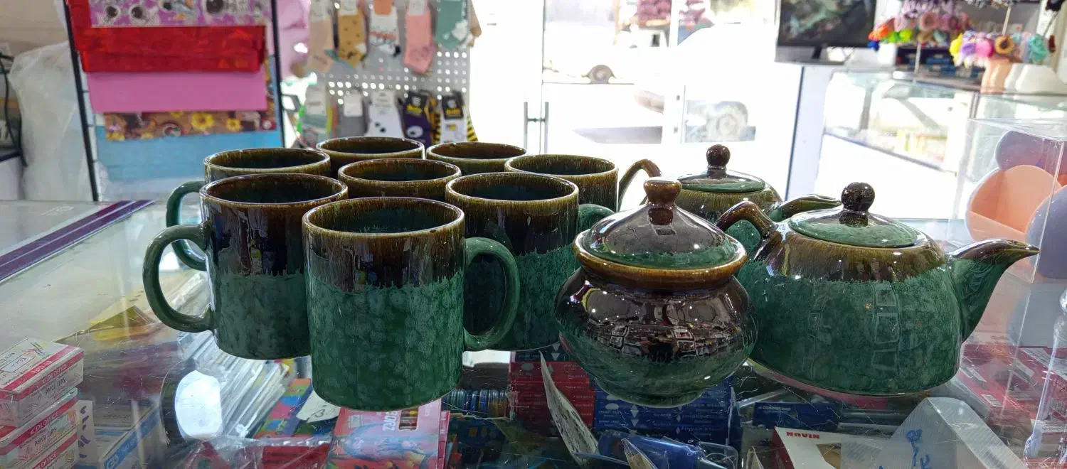 قوری  و قندان و لیوان|ظروف سرو و پذیرایی|قم, سید معصوم|دیوار