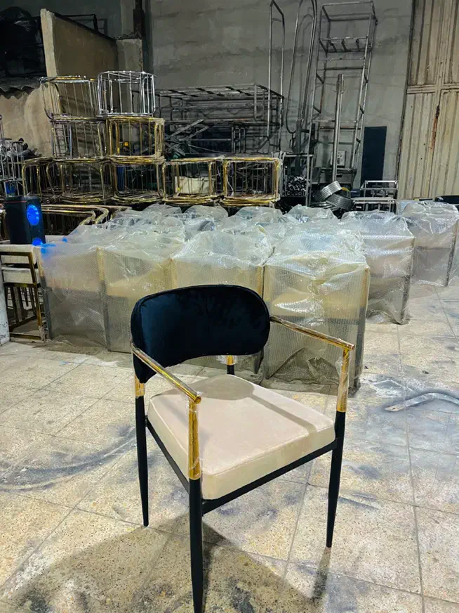 صندلی کافه رستوران|کافیشاپ و رستوران|تهران, شهرک ولیعصر جنوبی|دیوار