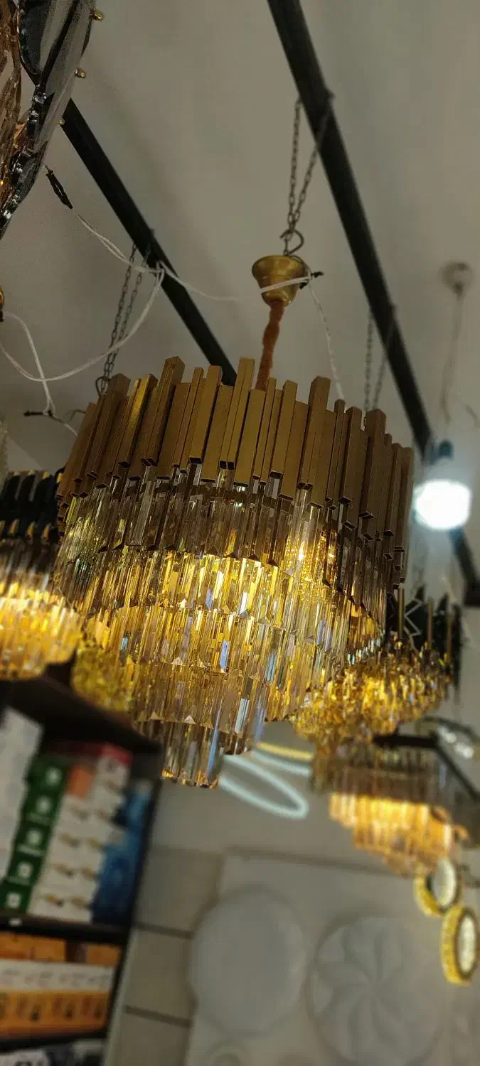 انواع لوستر زیر قیمت خرید فقط ۱دسنگاه موجوده|لوستر و چراغ آویز|اهر, |دیوار