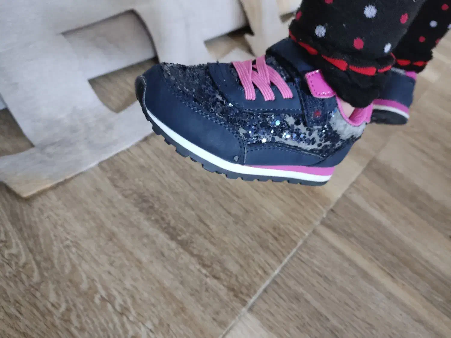 کفش و پوتین دخترانه ۲سال تا ۸سال|کفش و لباس بچه|قائمشهر, |دیوار