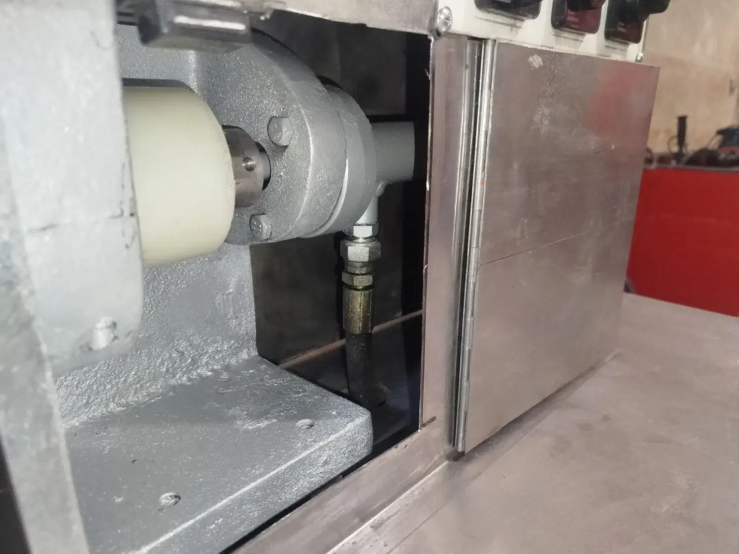 کباب سیخ گیر کباب زن اتوماتیک مبله سپاهان|سایر لوازم برقی|رباط‌کریم, پیغمبر|دیوار