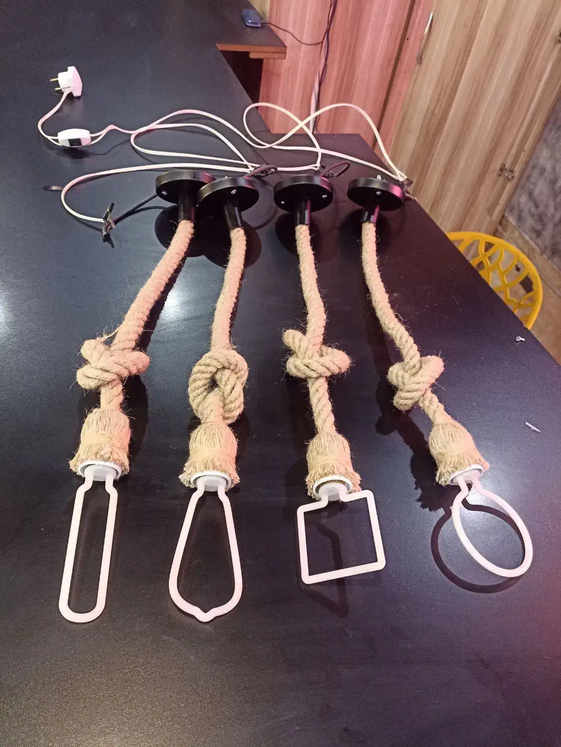 لامپ تزیینی نئون|ریسه و چراغ تزئینی|قم, انسجام|دیوار