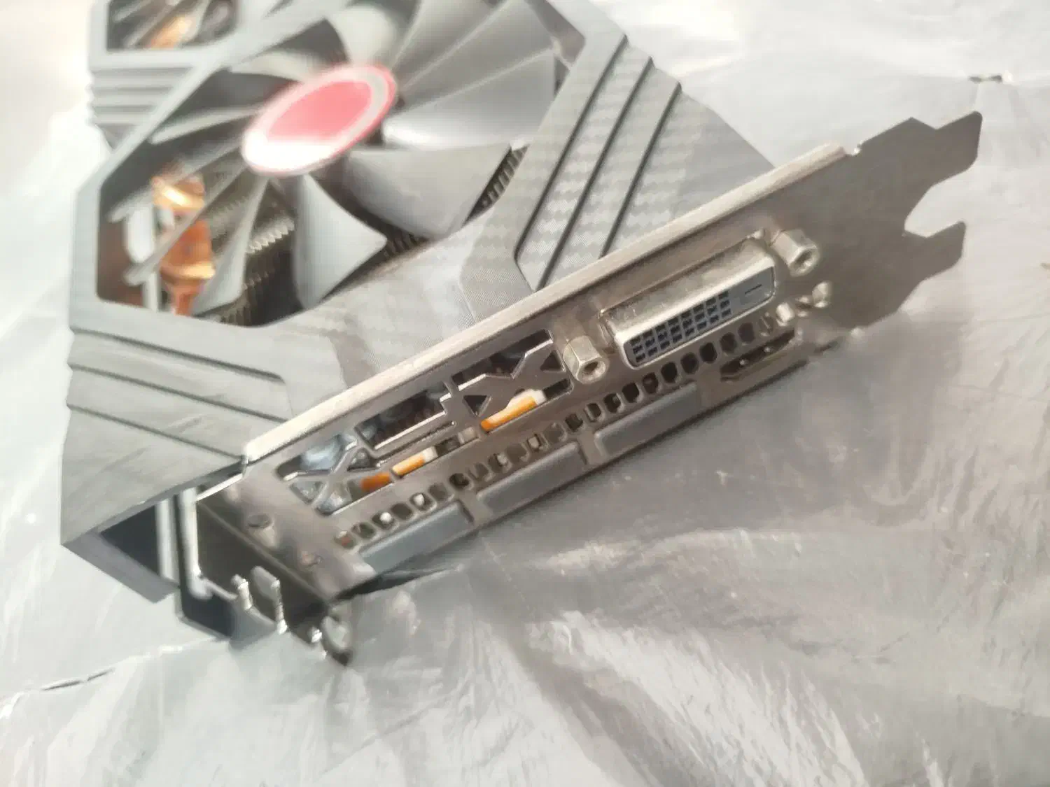 گرافیک XFX rx580|قطعات و لوازم جانبی رایانه|قم, بیست متری ولیعصر|دیوار