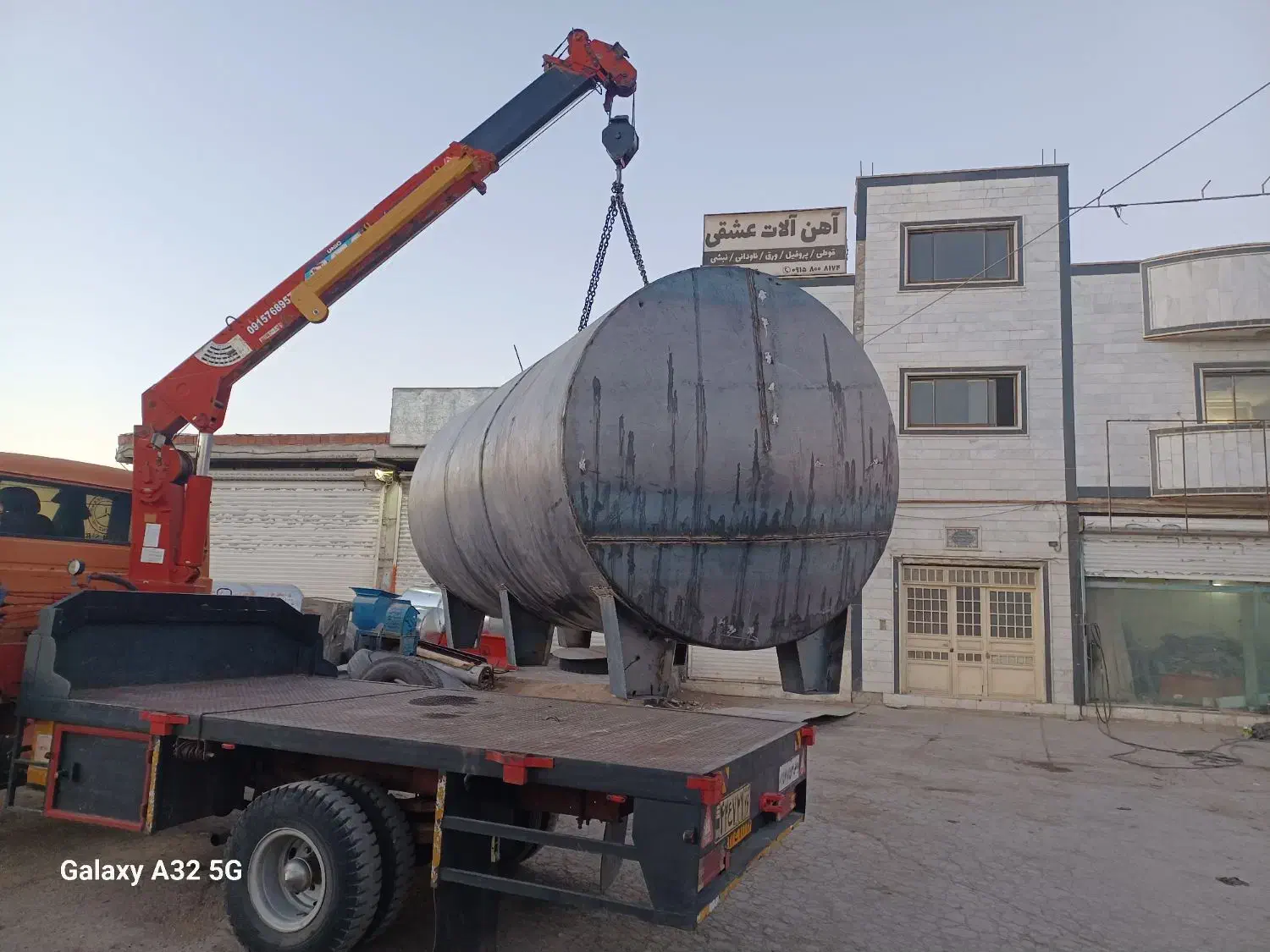 ساخت انواع مخازن سوخت اب آتش‌نشانی انواع دودکش|خدمات پیشه و مهارت|بجنورد, |دیوار