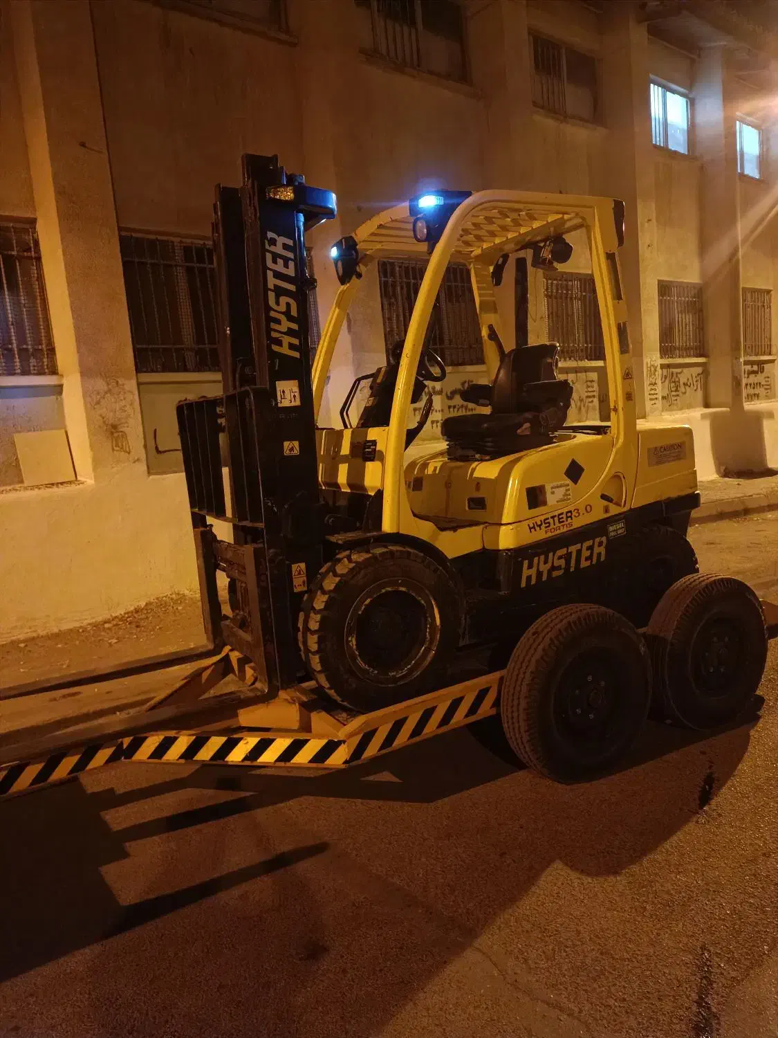 لیفتراک اجاره ای جرثقیل|خدمات حمل و نقل|سنندج, |دیوار