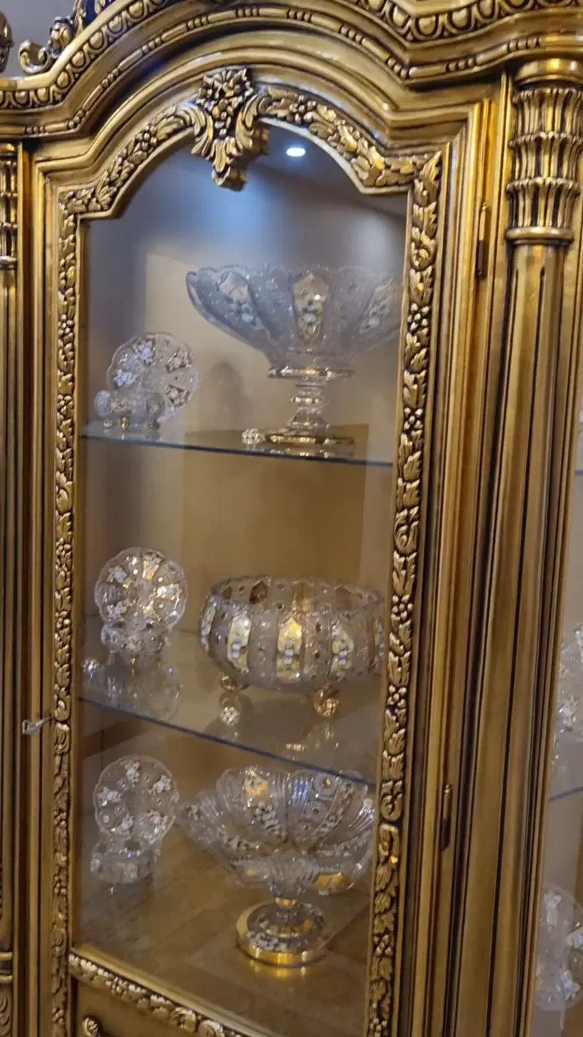 بوفه ویترین کنسول ورق طلا|بوفه، ویترین، کنسول|تهران, ائمه اطهار|دیوار