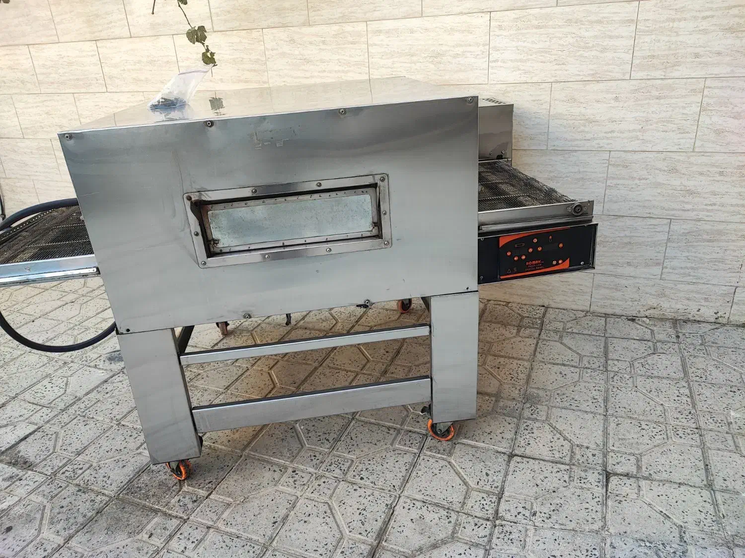 فرپیتزا دهنه 70|کافی‌شاپ و رستوران|سنندج, |دیوار