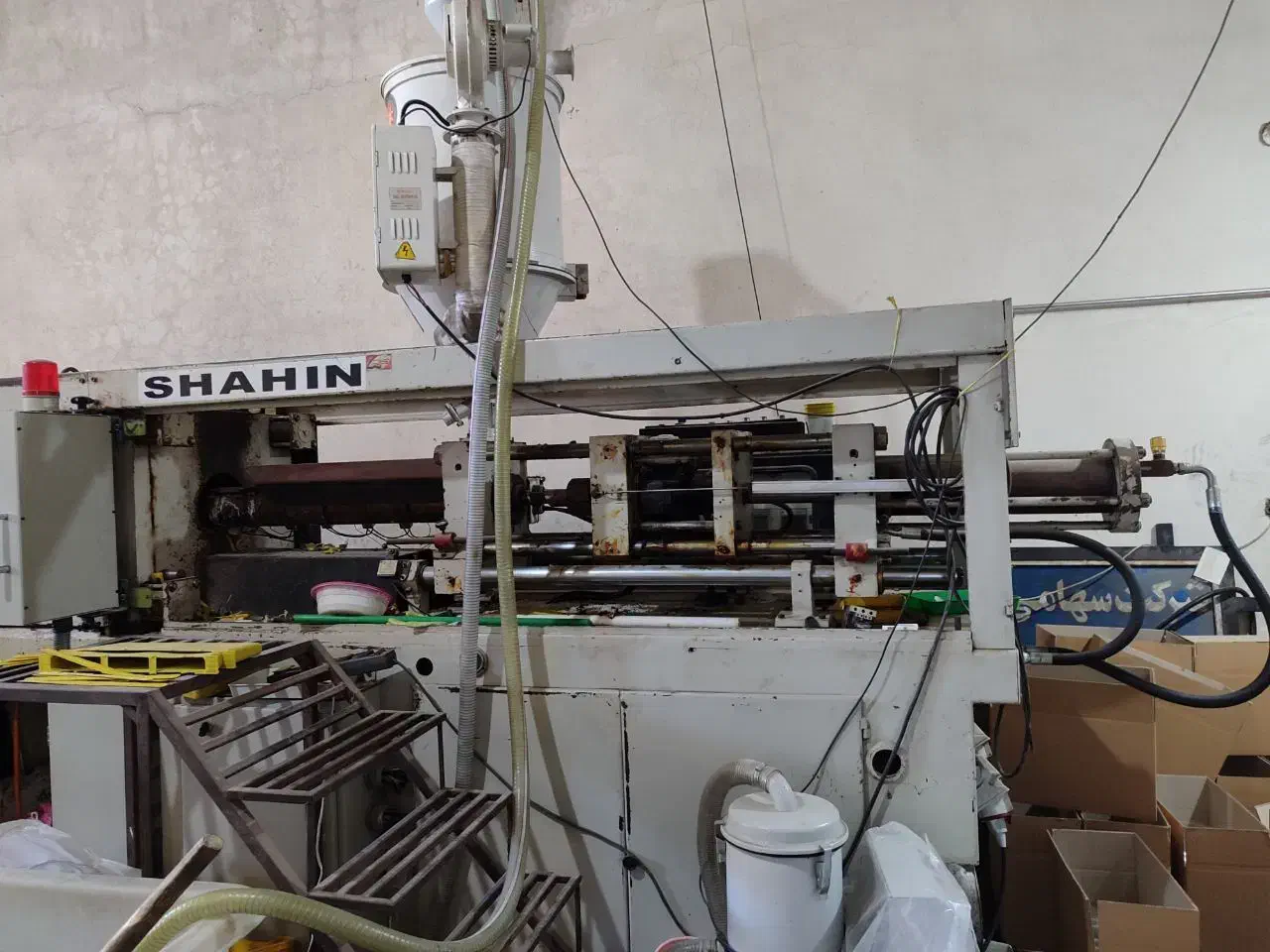 فروش دستگاه تزریق پلاستیک 240تن 600 گرم|ماشینآلات صنعتی|ارومیه, |دیوار
