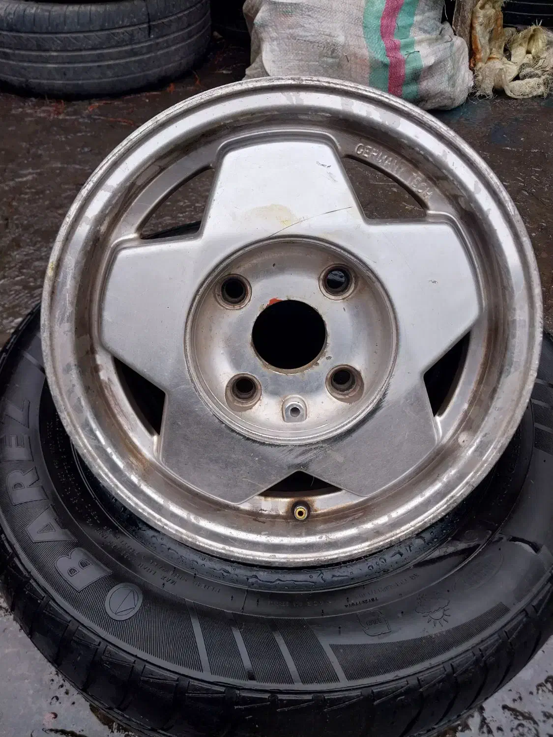 رینگ|قطعات یدکی و لوازم جانبی|خشکبیجار, |دیوار