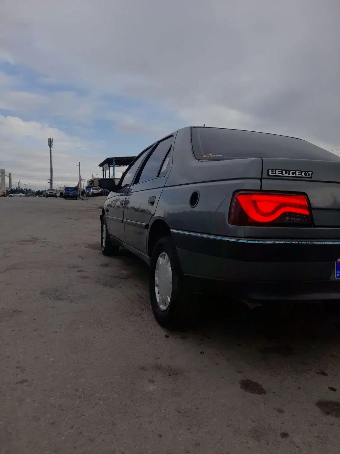 پژو 405 دوگانه کارخانه مدل ۹۱ عتیقه|خودرو سواری و وانت|اردبیل, |دیوار