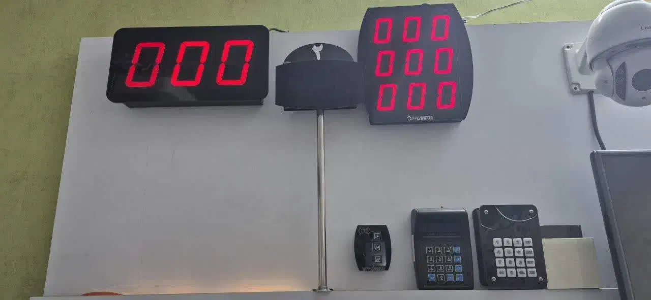 دستگاه نوبت دهی/ نمایشگر دیجیتال / فراخوان|دفتر کار|اصفهان, شیخ اشراق|دیوار