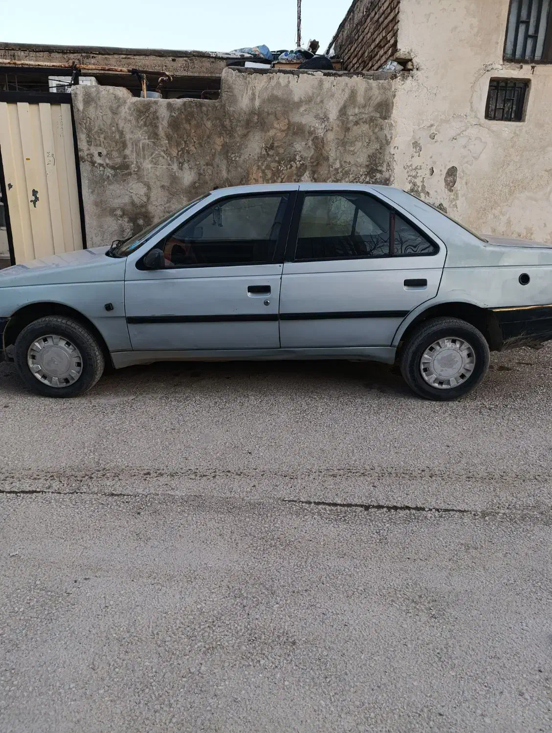 پژو روا|خودرو سواری و وانت|خرم‌آباد, |دیوار