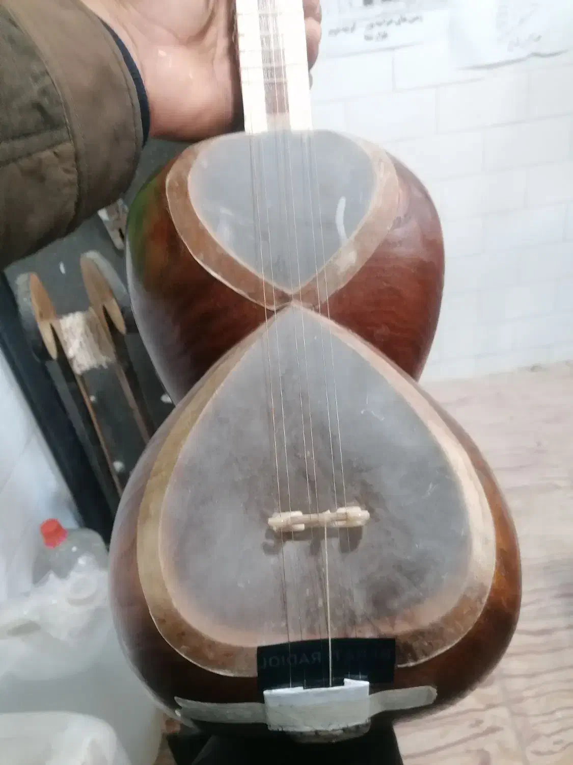 تار، جهرمی|سازهای سنتی|جهرم, |دیوار