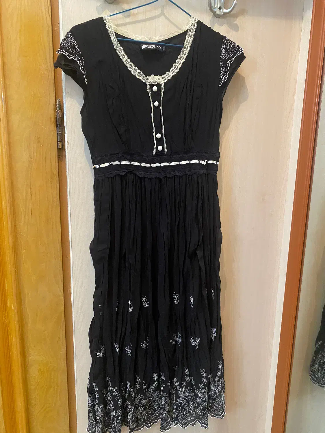 پیراهن مشکی سایز ۳۶|لباس|رشت, گلسار|دیوار