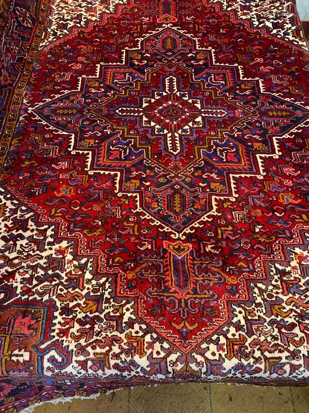 تک ۹ متری مهربان|فرش|مراغه, |دیوار