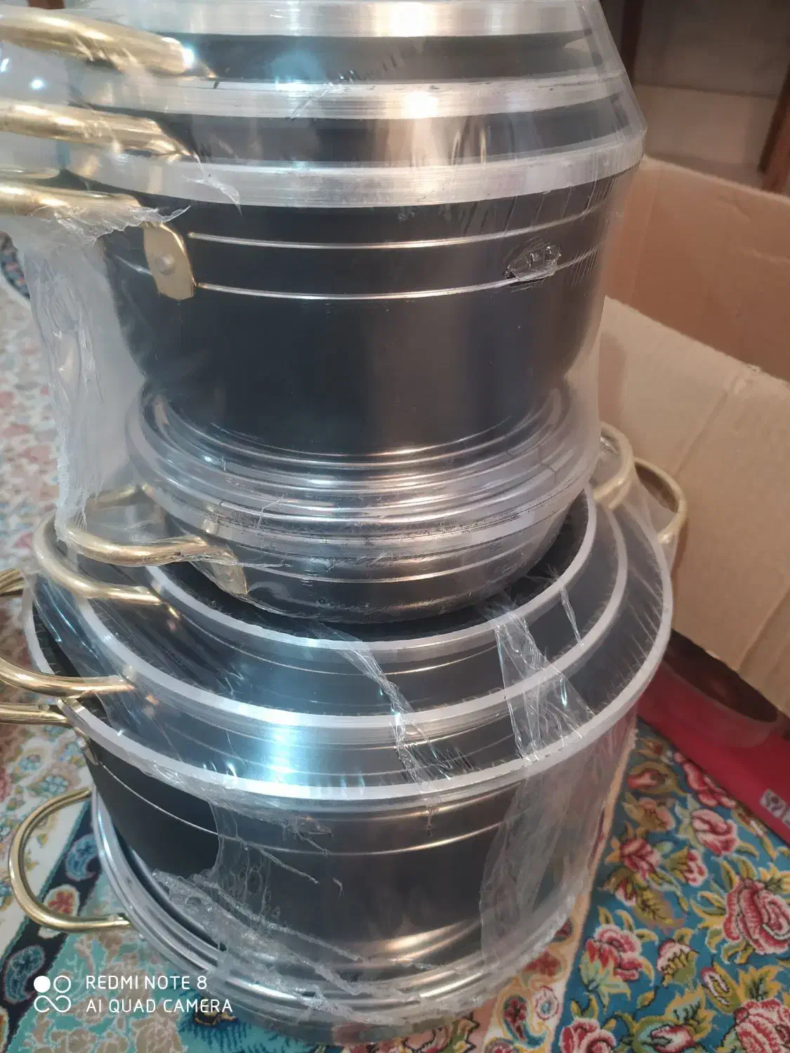 قابلمه 14 و8 پارچه شارنیک|ظروف پختوپز|اسفراین, |دیوار