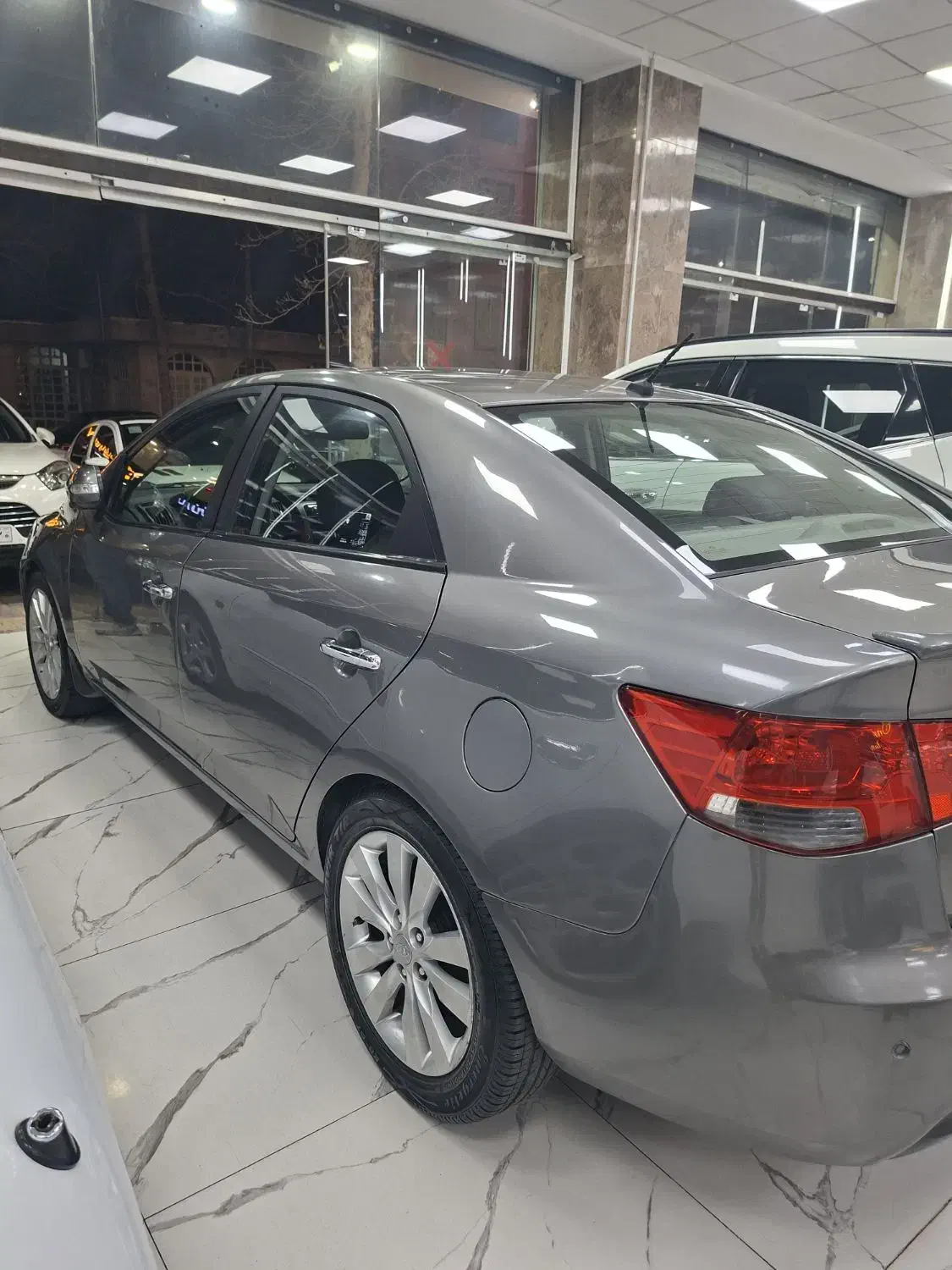 سراتو ۲۰۰۰|خودرو سواری و وانت|کرج, کوی کارمندان شمالی|دیوار