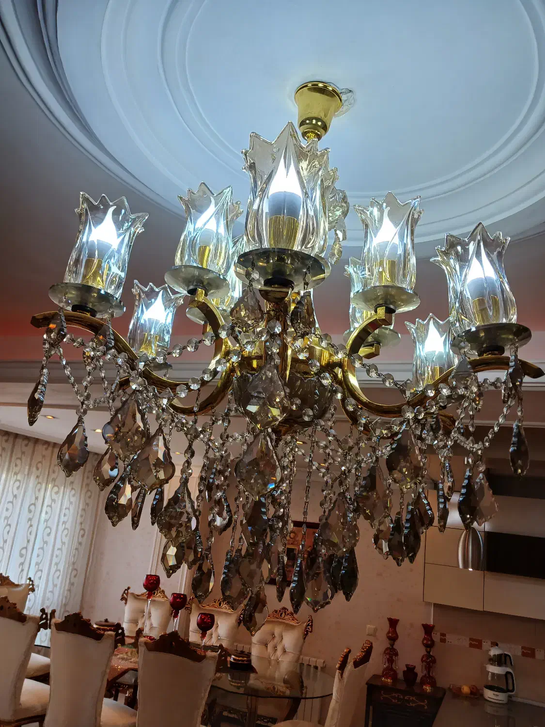 لوستر شش شاخه|لوستر و چراغ آویز|رشت, کوی عرفان|دیوار